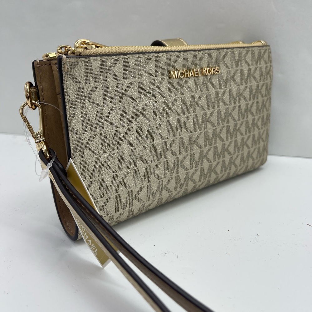 MICHAEL KORS Jet Set Travel Lg Double Zip Signature Logo Wristlet Wallet Pale Gd
